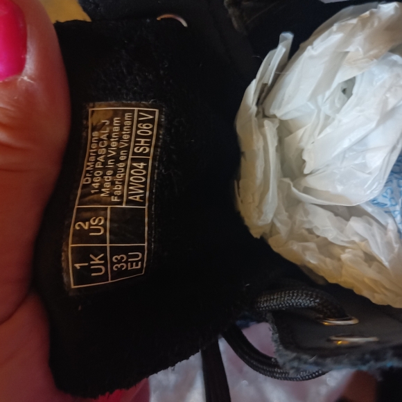 Rainbow Doc Martens in size 2 young ladies. Very expensive new and these are new - Picture 7 of 10